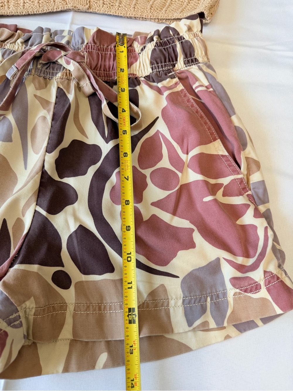 Top size Small and Shorts size XS - Picture 8 of 12